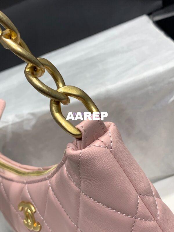 Replica Chanel Hobo Handbag Lambskin AS4220 Light Pink 4