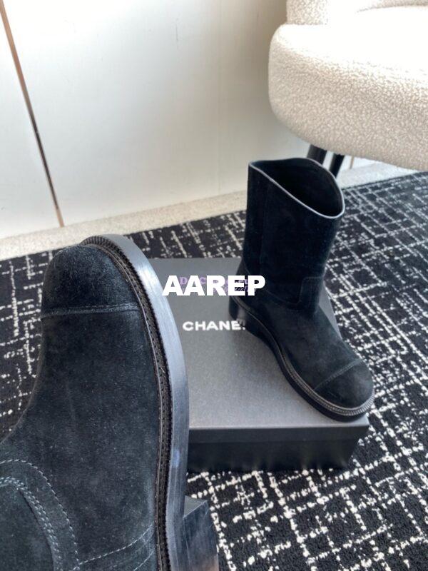 Replica Chanel 24A Suede Goatskin Boots G45432 black 4