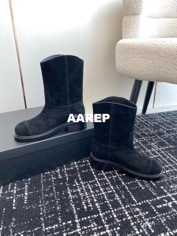 Replica Chanel 24A Suede Goatskin Boots G45432 black 5