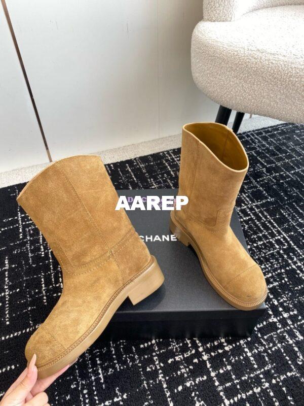 Replica Chanel 24A Suede Goatskin Boots G45432 tan 9