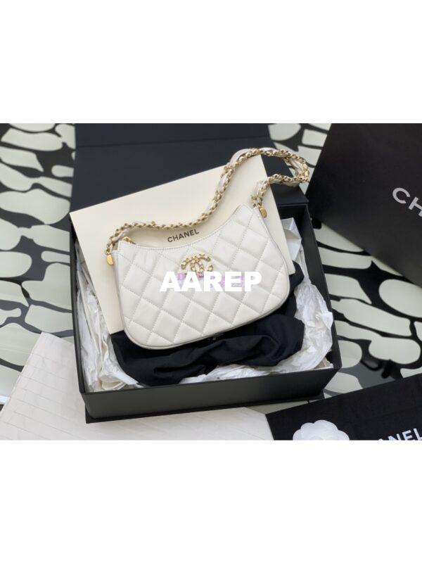 Replica Chanel 23K New Large Hobo Bag Lambskin Gold Hardware AS4422 White