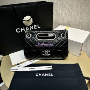 Replica Chanel Aged Shiny Lambskin Crystal Pearls & Black Metal Large Flap Bag With Top Handle AS4221 2