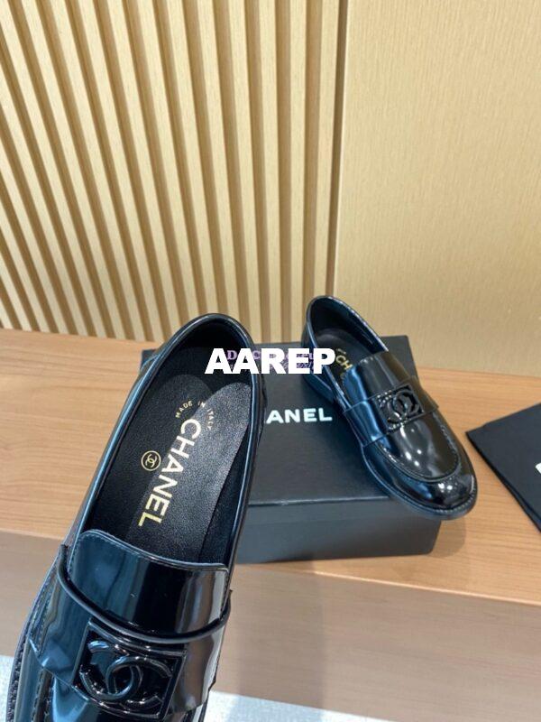 Replica Chanel CC Black Metal Moccasins in Calfskin G45156 Black 7