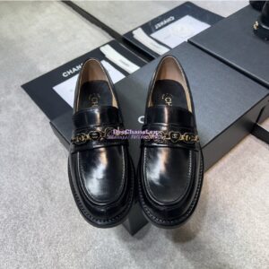 Replica Chanel 24P Moccasins Calfskin & Metal G45785 Black 2