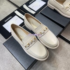 Replica Chanel 24P Moccasins Calfskin & Metal G45785 Creme 2