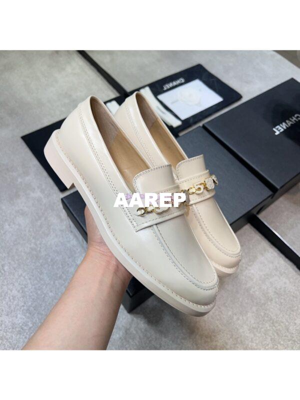 Replica Chanel 24P Moccasins Calfskin & Metal G45785 Creme 7
