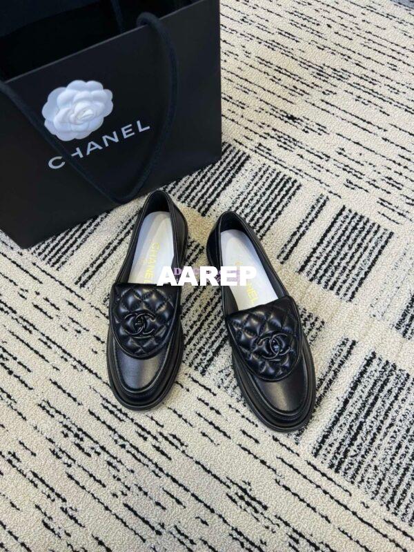 Replica Chanel 24A Twist Lock CC Lambskin Loafers G36646 All Black ii 3