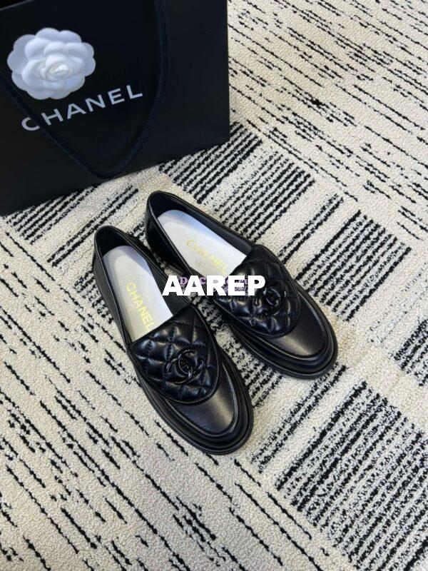Replica Chanel 24A Twist Lock CC Lambskin Loafers G36646 All Black ii 4