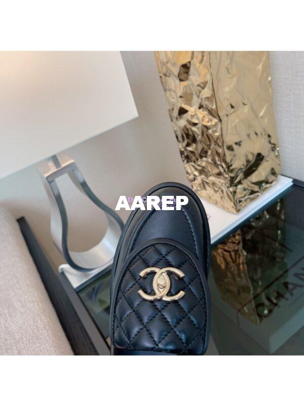 Replica Chanel 24A Twist Lock CC Lambskin Loafers G36646 Black 5