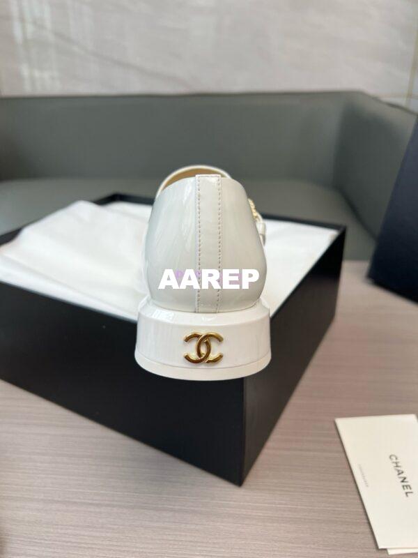 Replica Chanel 23B Luxe Mary Jane Ballet Shoes in Patent Leather G45146 White 12