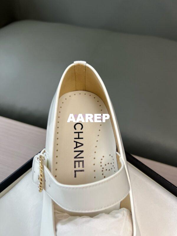 Replica Chanel 23B Luxe Mary Jane Ballet Shoes in Patent Leather G45146 White 13