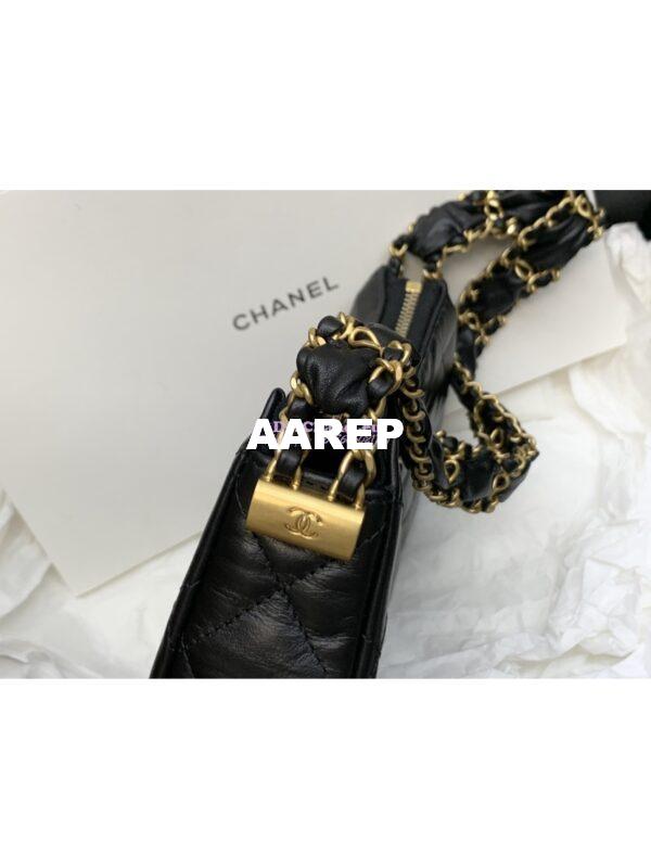 Replica Chanel 23K New Hobo Bag Lambskin Gold Hardware AS4422 4