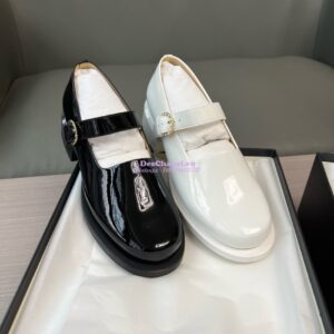 Replica Chanel 23B Luxe Mary Jane Ballet Shoes in Patent Leather G45146 Black 2