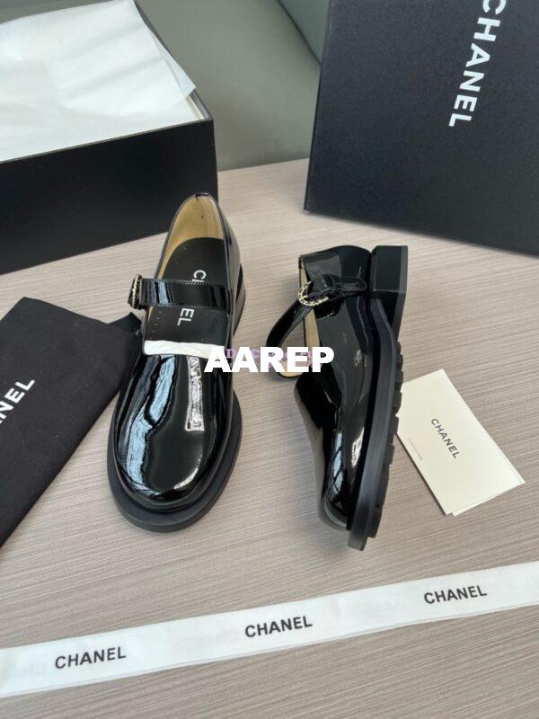 Replica Chanel 23B Luxe Mary Jane Ballet Shoes in Patent Leather G45146 Black 4