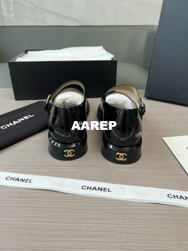 Replica Chanel 23B Luxe Mary Jane Ballet Shoes in Patent Leather G45146 Black 10