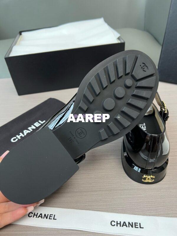 Replica Chanel 23B Luxe Mary Jane Ballet Shoes in Patent Leather G45146 Black 11