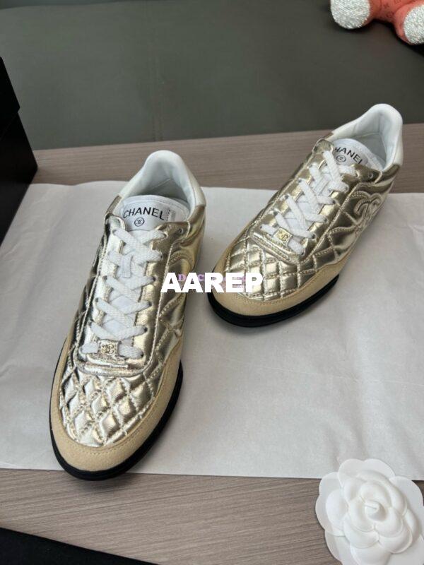 Replica Chanel 24P Sneakers Calfskin & Suede Calfskin G40178 Metallic Gold 4
