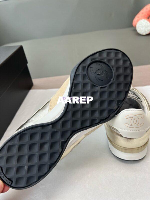 Replica Chanel 24P Sneakers Calfskin & Suede Calfskin G40178 Metallic Gold 9
