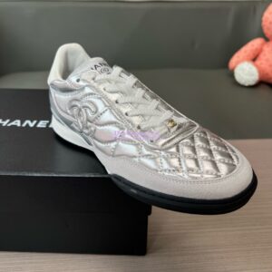 Replica Chanel 24P Sneakers Calfskin & Suede Calfskin G40178 Metallic Silver