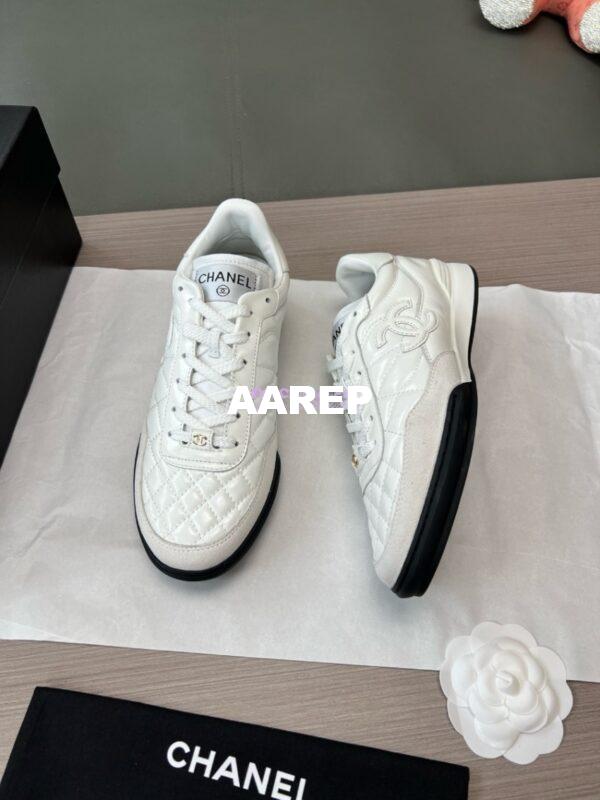 Replica Chanel 24P Sneakers Calfskin & Suede Calfskin G40178 White 3