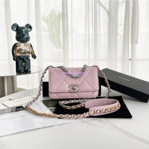 Replica Chanel 19 Wallet On Chain WOC AP0957 Light Pink Silver hardware
