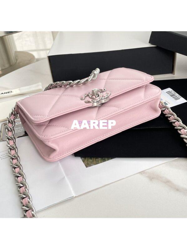 Replica Chanel 19 Wallet On Chain WOC AP0957 Light Pink Silver hardware 8