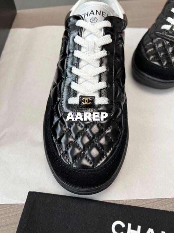 Replica Chanel 24P Sneakers Calfskin & Suede Calfskin G40178 Black 11