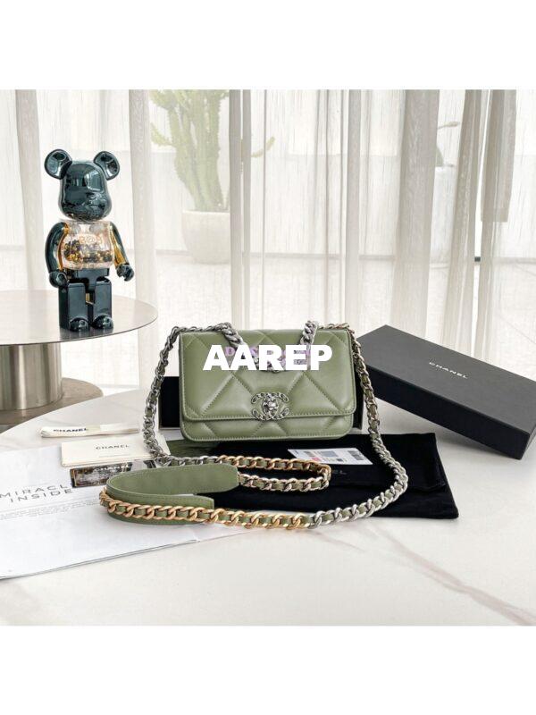 Replica Chanel 19 Wallet On Chain WOC AP0957 Matcha Silver hardware 3