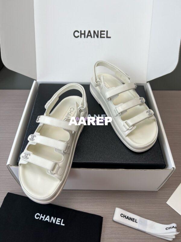 Replica Chanel Luxe 24SS Imported Shiny Lambskin Sandals G45628 White 5