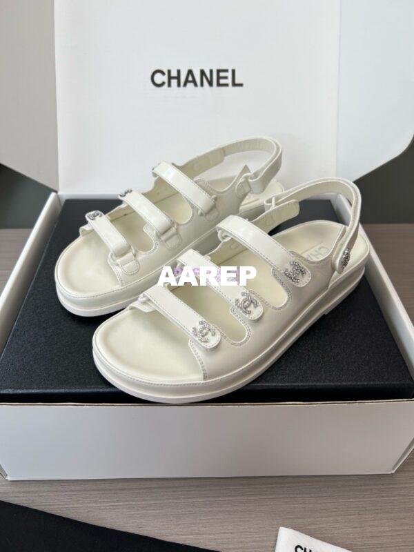 Replica Chanel Luxe 24SS Imported Shiny Lambskin Sandals G45628 White 8