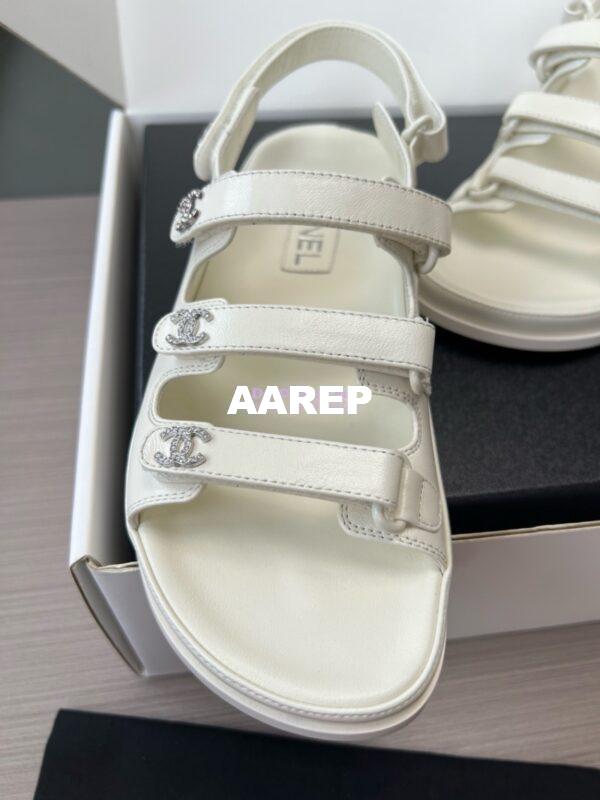Replica Chanel Luxe 24SS Imported Shiny Lambskin Sandals G45628 White 9