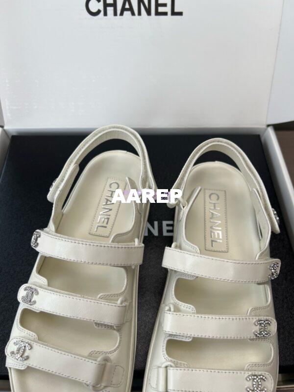 Replica Chanel Luxe 24SS Imported Shiny Lambskin Sandals G45628 White 10