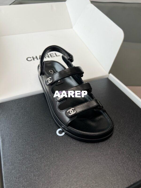 Replica Chanel Luxe 24SS Imported Shiny Lambskin Sandals G45628 Black 5