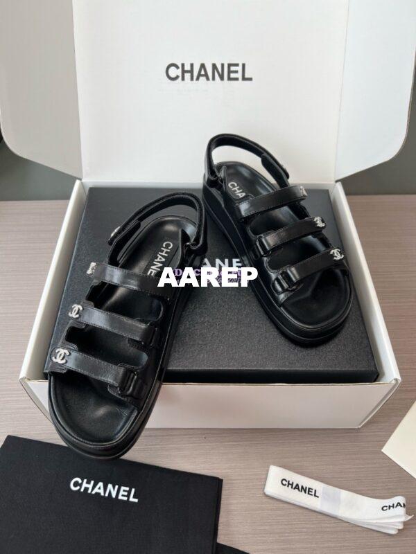 Replica Chanel Luxe 24SS Imported Shiny Lambskin Sandals G45628 Black 9