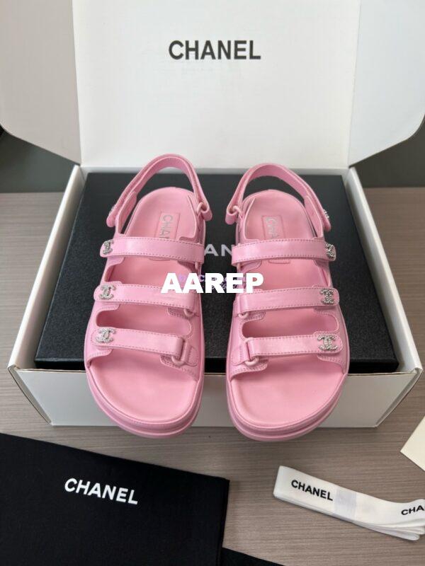 Replica Chanel Luxe 24SS Imported Shiny Lambskin Sandals G45628 Pink 3