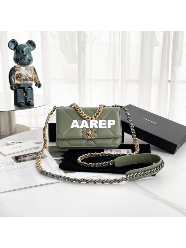 Replica Chanel 19 Wallet On Chain WOC AP0957 Matcha Gold hardware 3