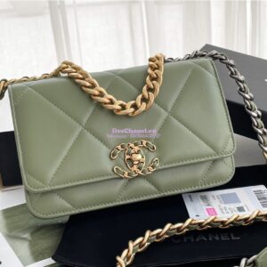 Replica Chanel 19 Wallet On Chain WOC AP0957 Matcha Gold hardware 2