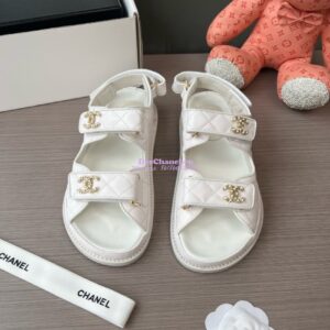 Replica Chanel Luxe CC Caviar Sandals G35927 White 2