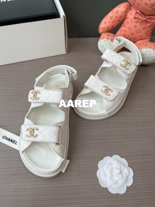 Replica Chanel Luxe CC Caviar Sandals G35927 White 3