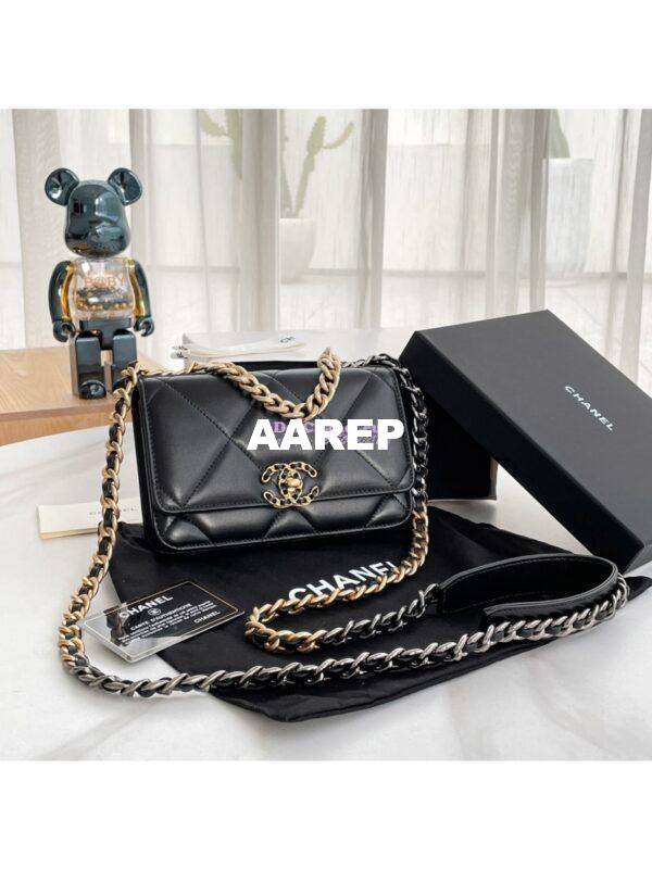 Replica Chanel 19 Wallet On Chain WOC AP0957 Black Gold hardware 3