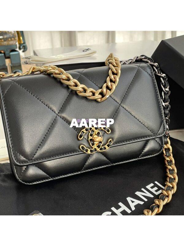 Replica Chanel 19 Wallet On Chain WOC AP0957 Black Gold hardware 4
