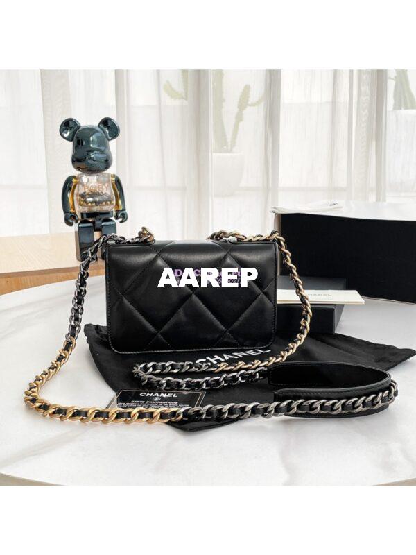 Replica Chanel 19 Wallet On Chain WOC AP0957 Black Gold hardware 8