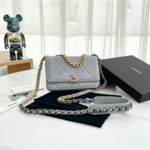 Replica Chanel 19 Wallet On Chain WOC AP0957 Grey Gold hardware