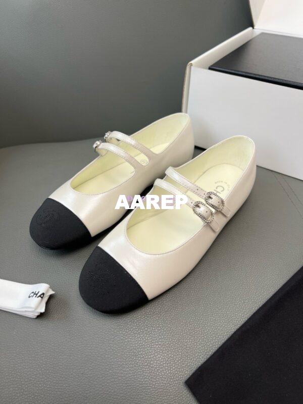Replica Chanel High-End 24SS Mary Janes Lambskin & Grosgrain G45697 White 10
