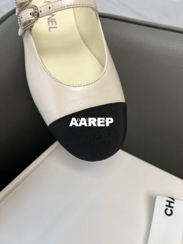 Replica Chanel High-End 24SS Mary Janes Lambskin & Grosgrain G45697 White 15
