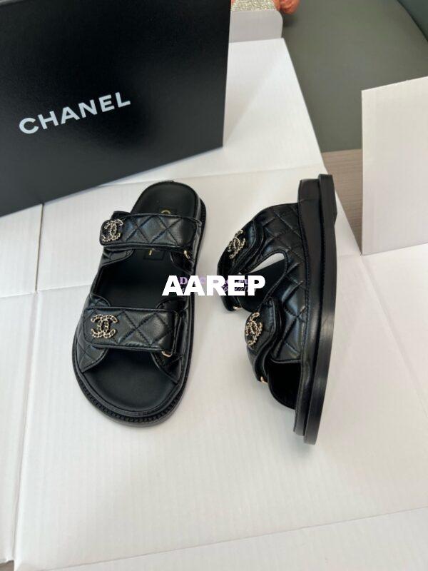 Replica Chanel High-End 24SS Leather Flats Lambskin Sandals G45507 Black 7