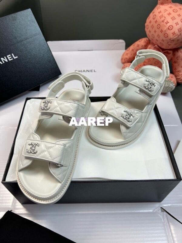 Replica Chanel Luxe  CC Lambskin Sandals G35927 White 3