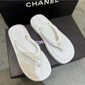 Replica Chanel 24C Thong Sandals G45517 white