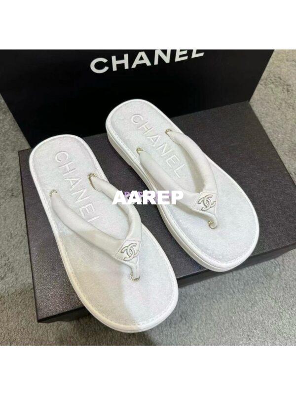 Replica Chanel 24C Thong Sandals G45517 white