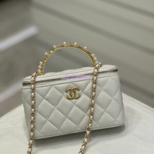 Replica Chanel Lambskin Clutch With Chain with Imitation Pearls & Enamel AP3515 White 2